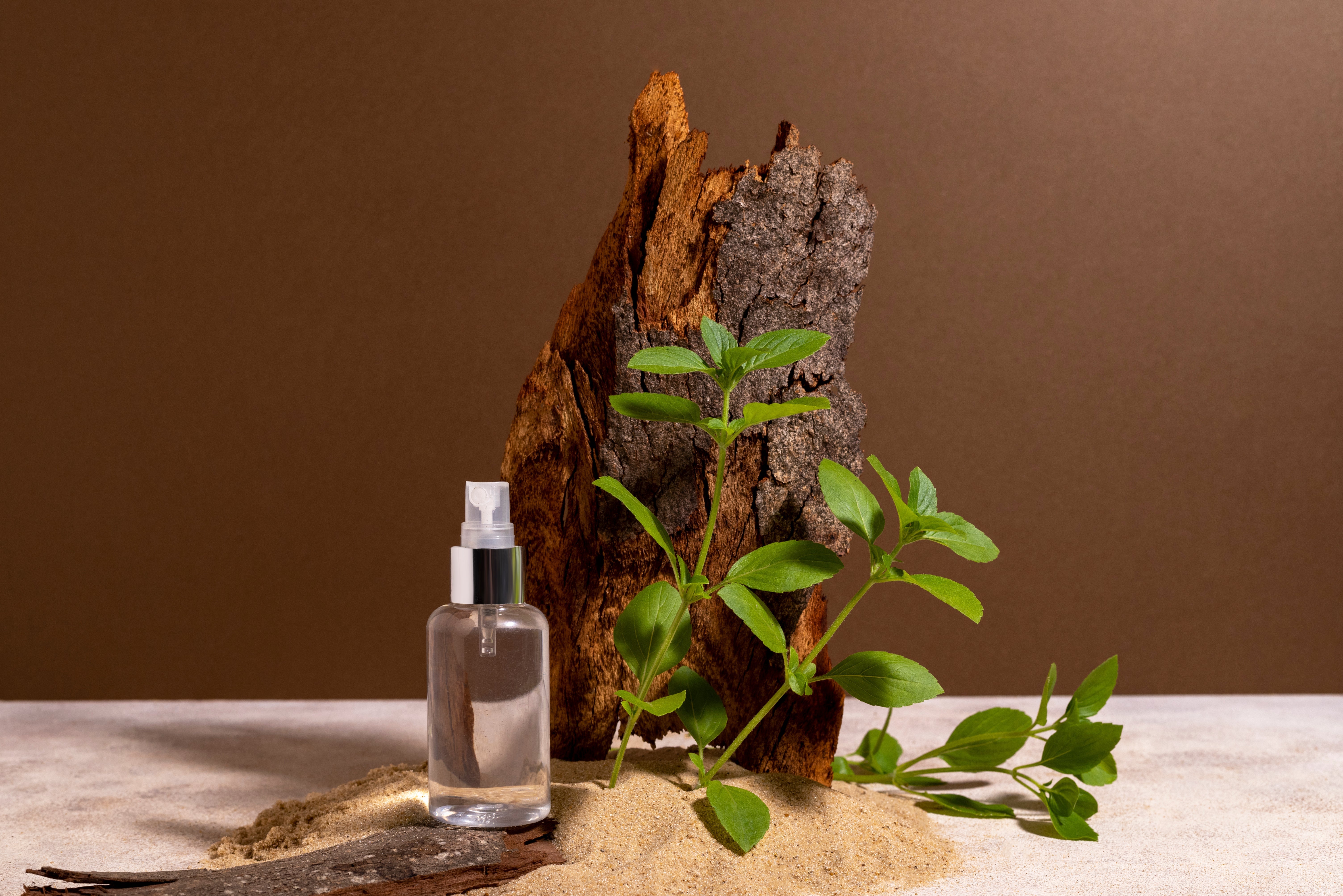 What Does Oud Smell Like? Discover Its Rich & Exotic Aroma